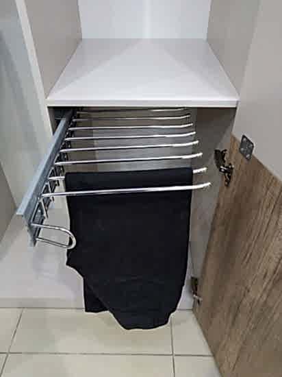 Брючница выдвижная